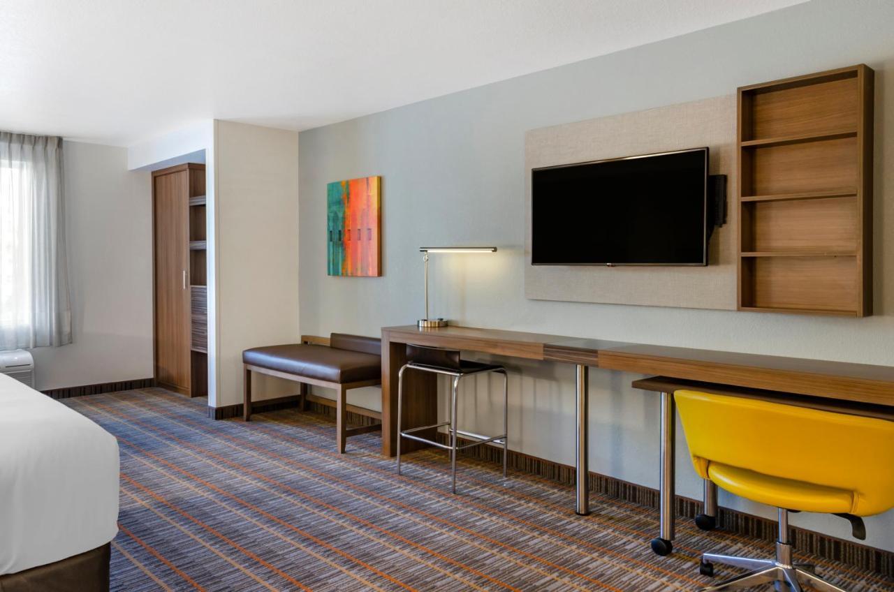 Mainstay Suites Great Falls Airport Экстерьер фото